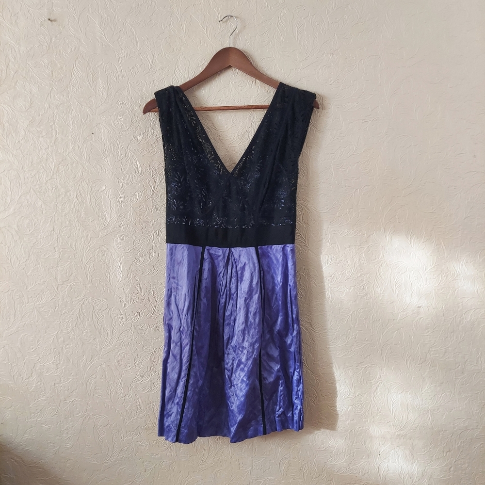 Frock! By Tracy Reese dress black lace and purple satin deep v-neck mini size 4